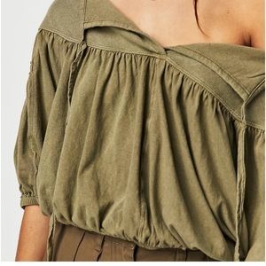 WE THE FREE NO GOOD ALONE GREEN CROP SLOUCHY SHIRT SIZE XS NWOT